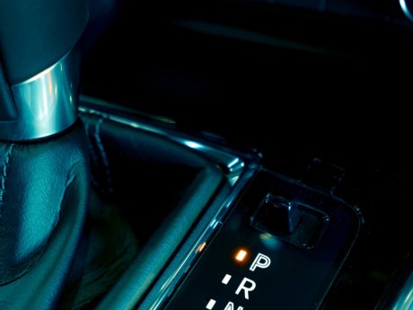 Automata váltóhiba menet közben: ezt kell tenni a drága károk elkerüléséért